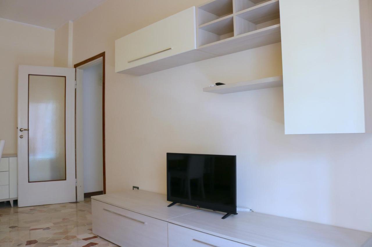 Frattini Comfy Family Home - 4 People Milan Exterior photo
